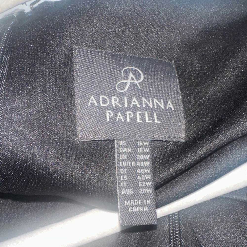 Adrianna Papell Elegant Black Long Sleeve Jumpsuit - Picture 7 of 8
